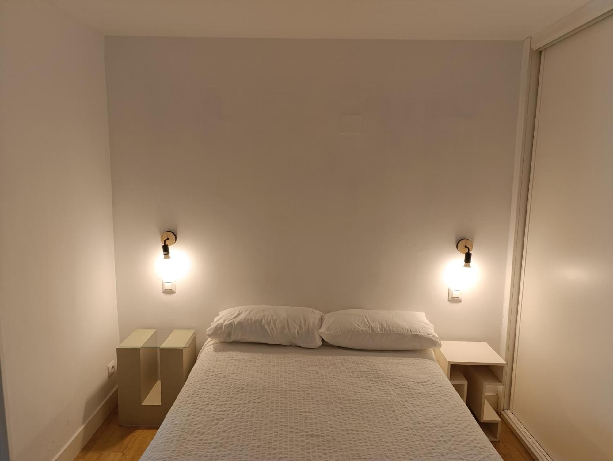 Apartamento En Huertas Madrid Luaran gambar
